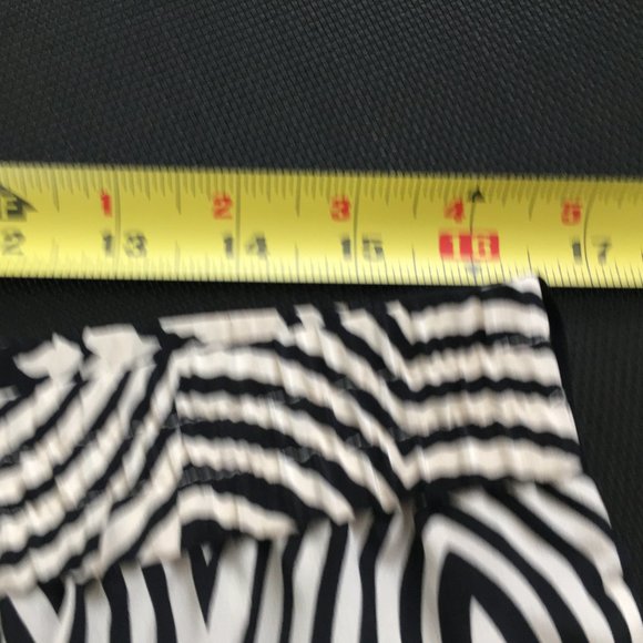 Marc Jacobs black-and-white stripe 100% silk pants - Picture 6 of 7